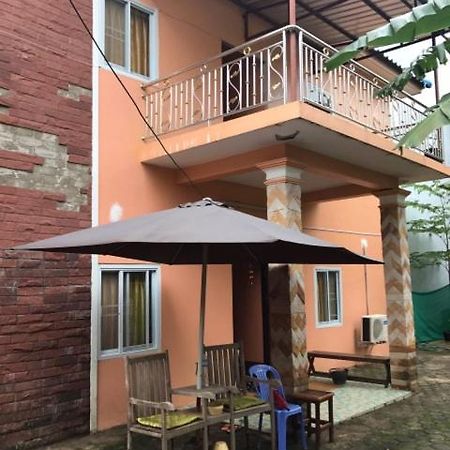Soutchai Hostel And Tour Company Pakse Ngoại thất bức ảnh