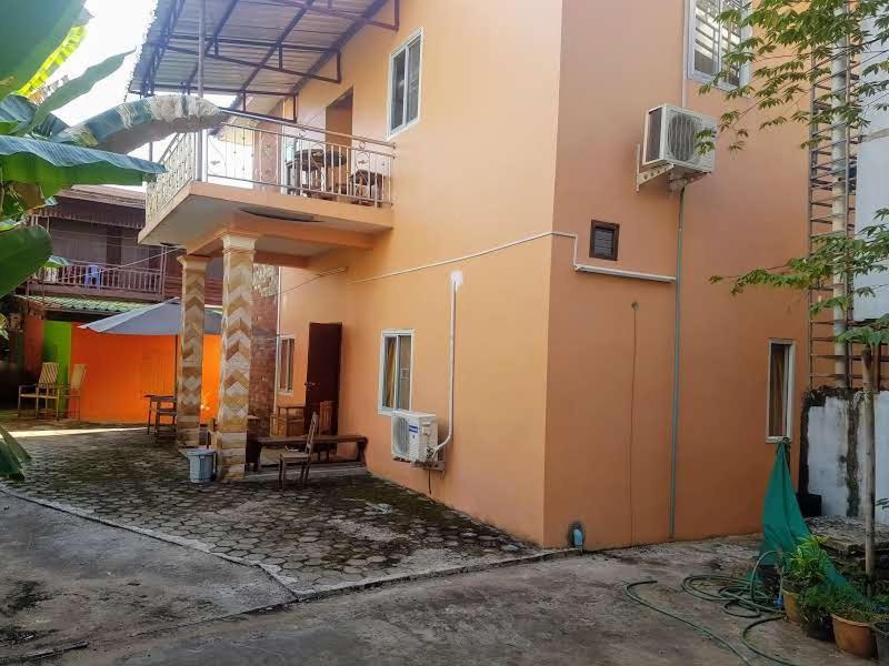 Soutchai Hostel And Tour Company Pakse Ngoại thất bức ảnh