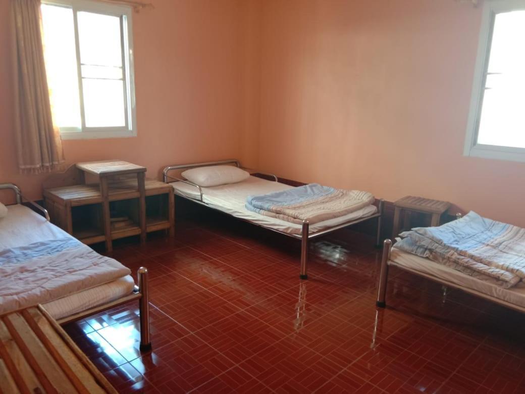 Soutchai Hostel And Tour Company Pakse Ngoại thất bức ảnh